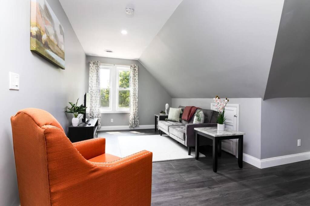 Cozy Micro Apartment, Minutes From Falls Niagara Falls Eksteriør bilde